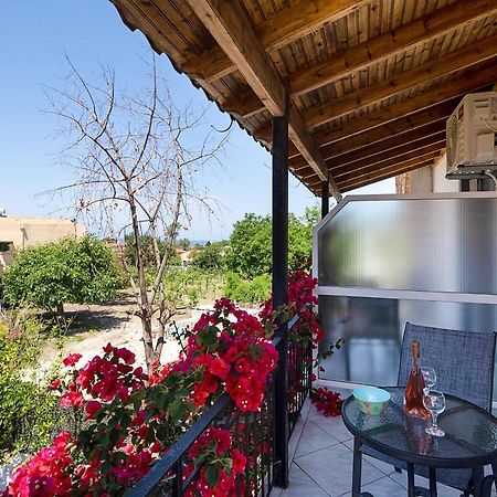 Irini Apartments And Studios Agios Gordios  Ngoại thất bức ảnh