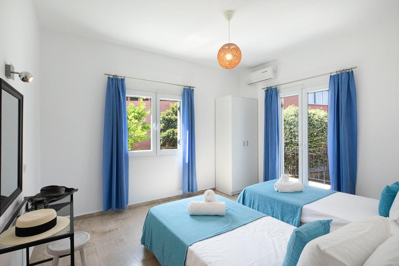 Irini Apartments And Studios Agios Gordios  Ngoại thất bức ảnh