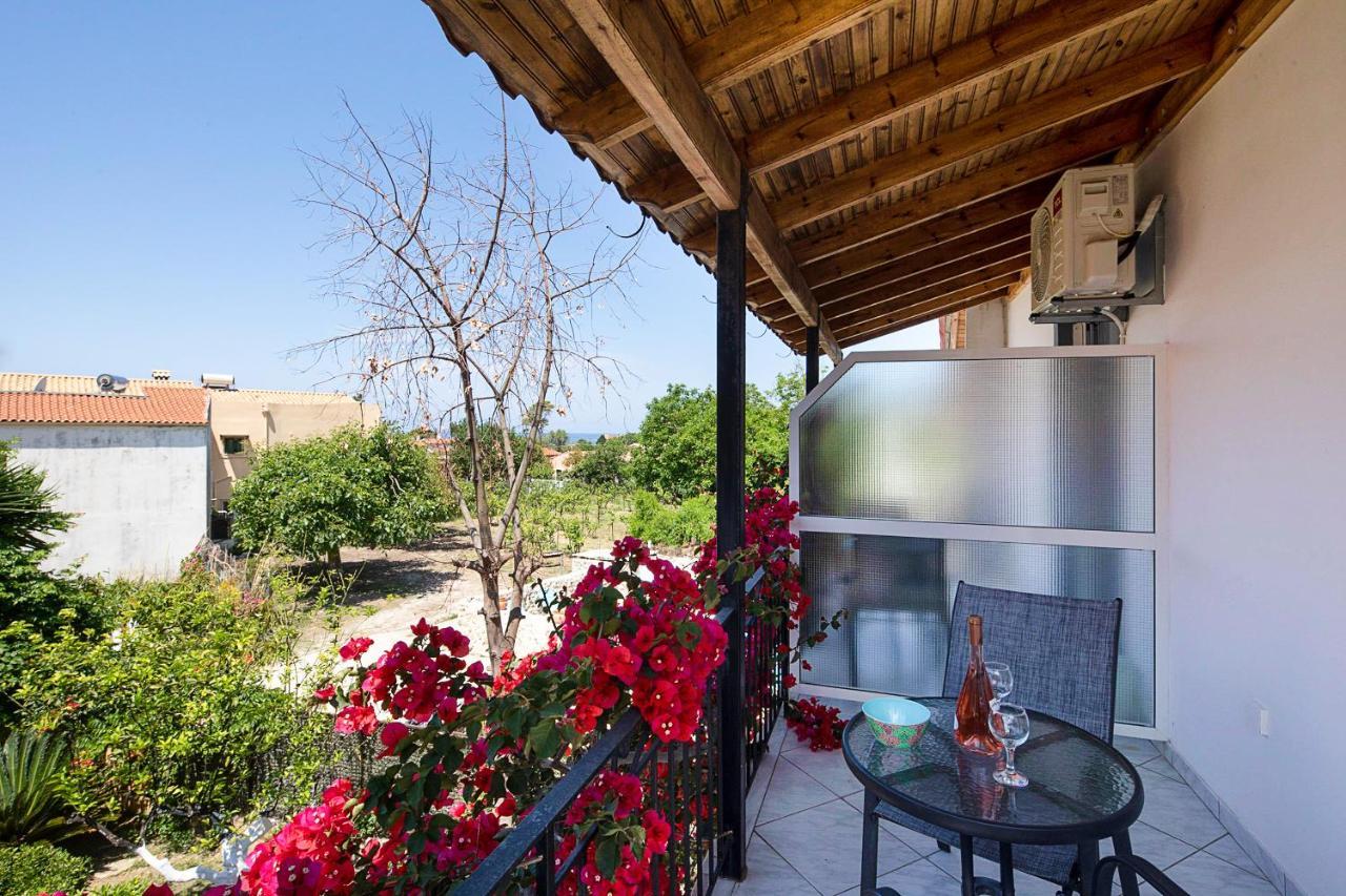 Irini Apartments And Studios Agios Gordios  Ngoại thất bức ảnh